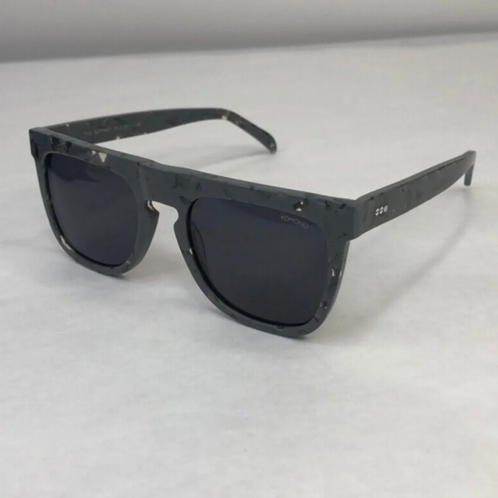 KOMONO Bennet Concrete Sunglasses NEW gray flat brow